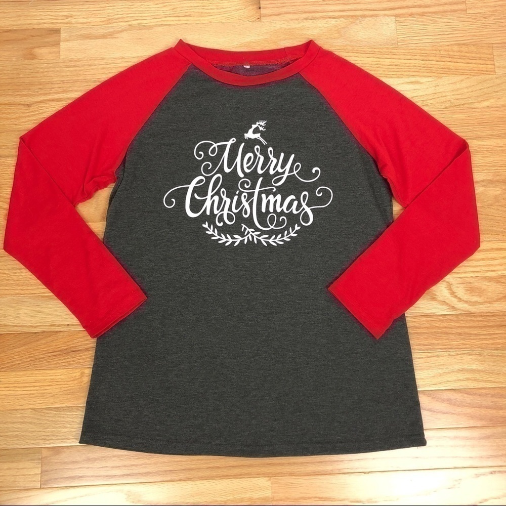 Merry Christmas red baseball tee